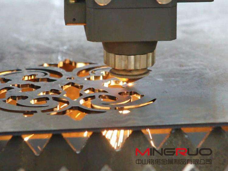 钣金加工中的激光切割到底是什么原理?-必一体育-中国一站式服务平台 钣金加工中的激光切割到底是什么原理?-必一体育-中国一站式服务平台