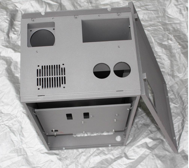 板材在钣金加工起着什么作用?